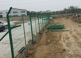 公路涂塑铁丝网1